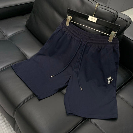 MONCLER 26S SHORTS 591