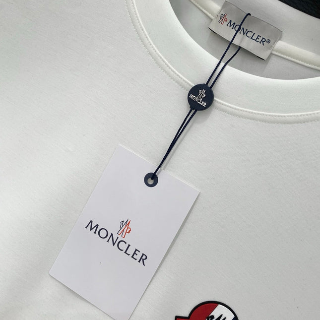 MONCLER 26S SHORT SLEEVE SET 558