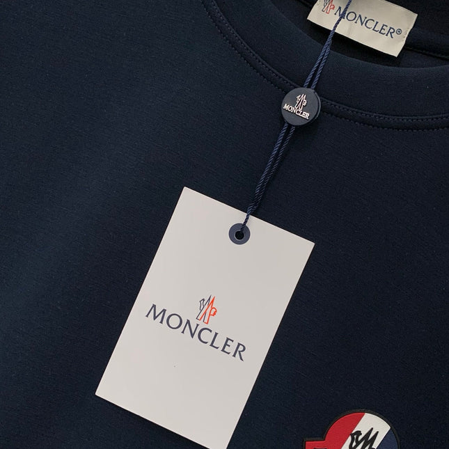 MONCLER 26S SHORT SLEEVE SET 559
