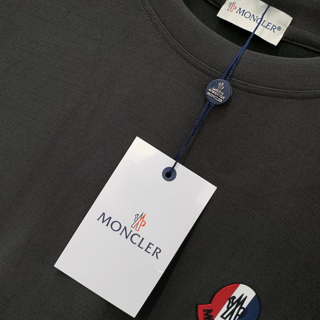 MONCLER 26S SHORT SLEEVE SET 561