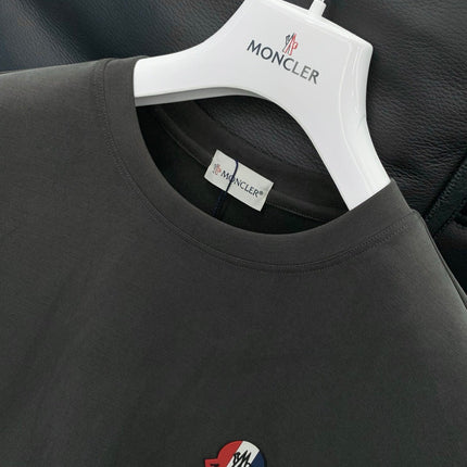 MONCLER 26S SHORT SLEEVE SET 561