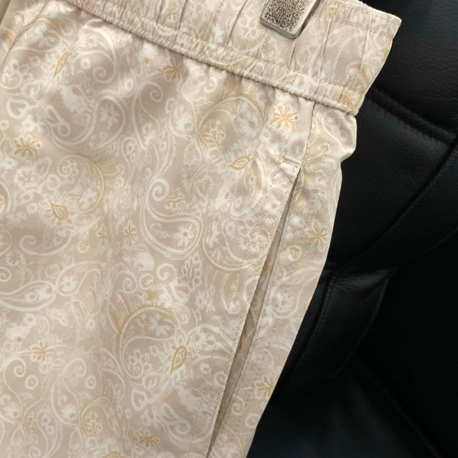 MONCLER 26S SHORTS 687