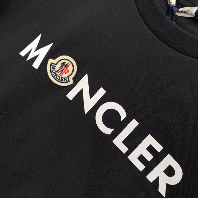 MONCLER 26S SHORT-SLEEVE T-SHIRT 670