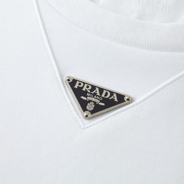 PRADA 26S SHORT SLEEVE T-SHIRT 696