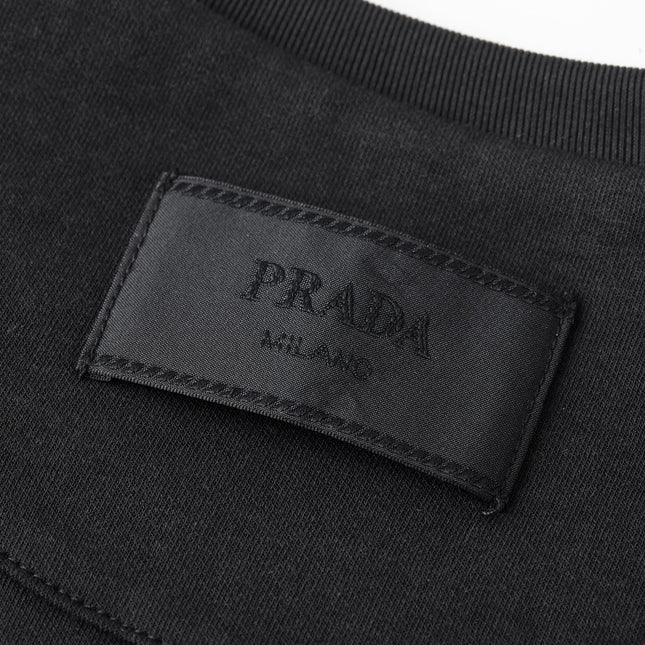 PRADA 26S SHORT SLEEVE T-SHIRT 692