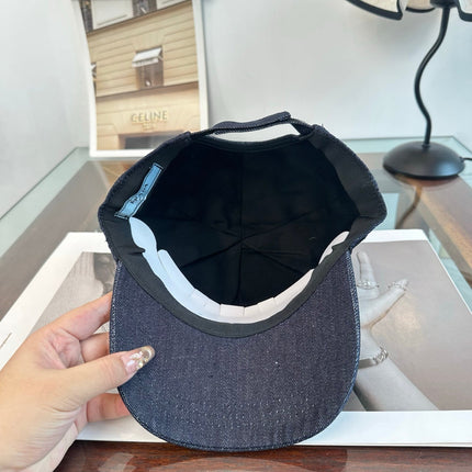 PRADA 26S BASEBALL CAP 421541