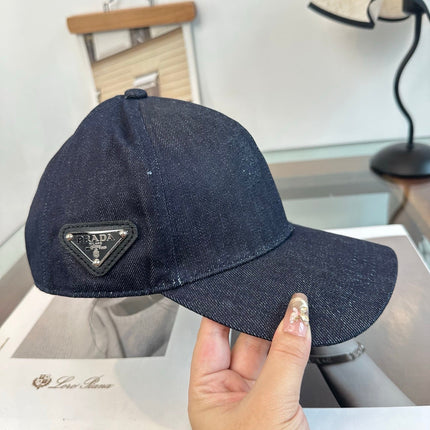PRADA 26S BASEBALL CAP 421541