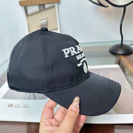 PRADA 26S BASEBALL CAP 453273