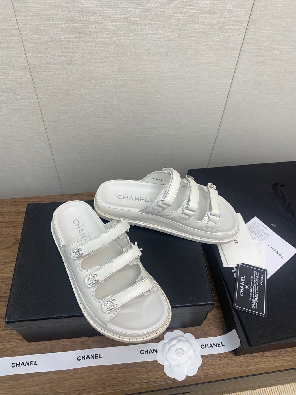 DAD SANDAL IN WHITE LAMBSKIN MULE