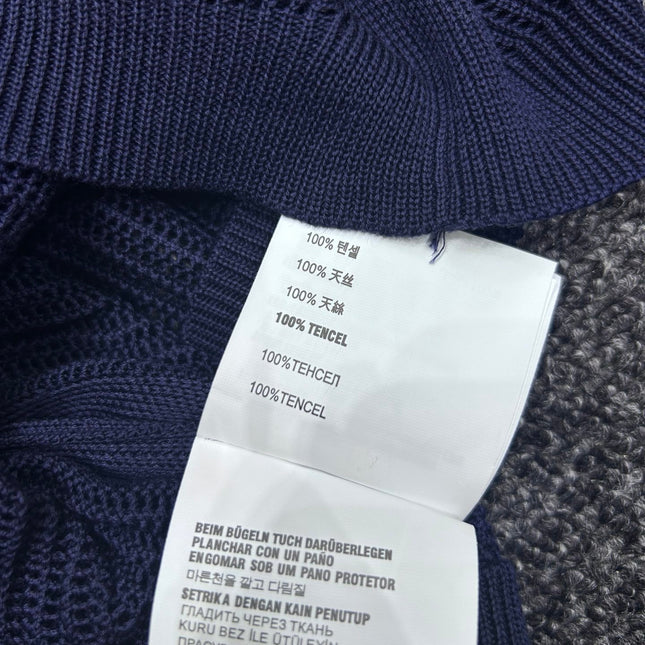 MIUMIU SLEEVELESS TOP STYLE 636