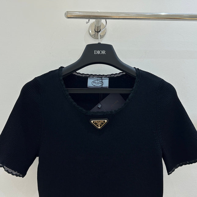 PRADA 26S SHORT-SLEEVE KNIT TOP 973