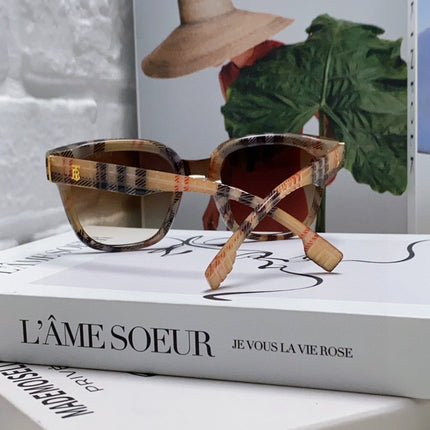 BURBERRY 26S SQUARE FRAME IN ACETATE 408175
