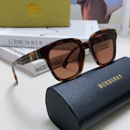 BURBERRY 26S SQUARE FRAME IN ACETATE 408176