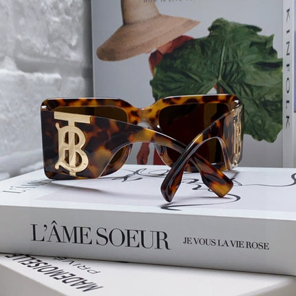 BURBERRY 26S SQUARE FRAME IN ACETATE 408179
