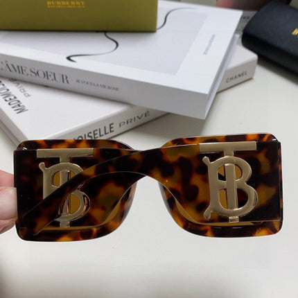 BURBERRY 26S SQUARE FRAME IN ACETATE 408179