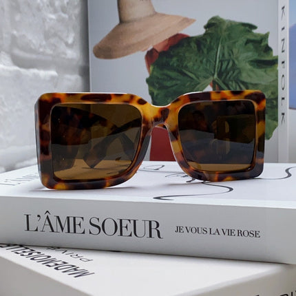 BURBERRY 26S SQUARE FRAME IN ACETATE 408179