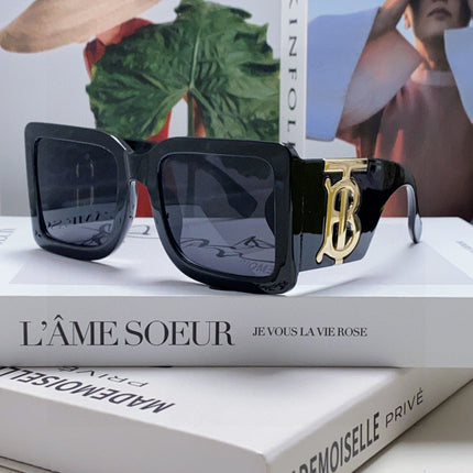 BURBERRY 26S SQUARE FRAME IN ACETATE 408180