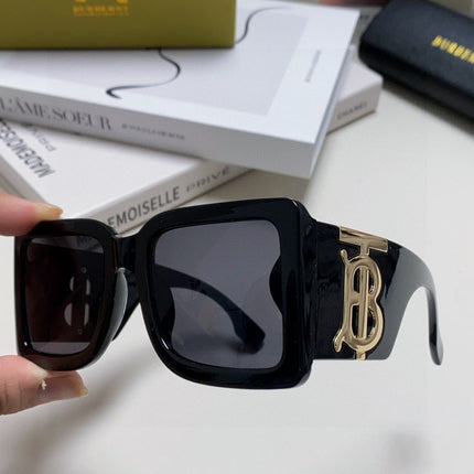 BURBERRY 26S SQUARE FRAME IN ACETATE 408180