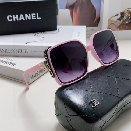 CHANEL 26S OVERSIZED SQUARE SHAPE IN ACETATE 399823