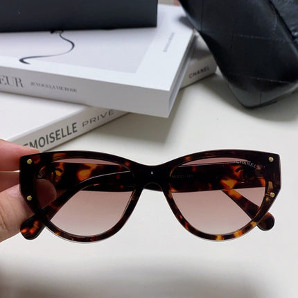 CHANEL 26S CAT EYE SHAPE IN ACETATE 399835