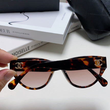 CHANEL 26S CAT EYE SHAPE IN ACETATE 399835