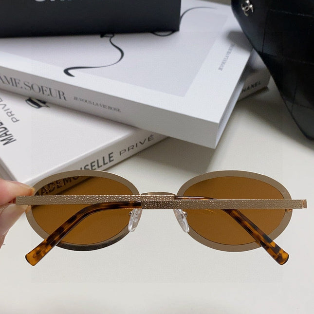 CHANEL 26S OVAL FRAME IN ACETATE 399843