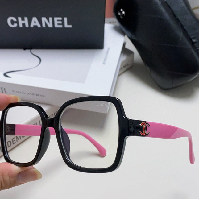 CHANEL 26S ROUNDED SQUARE FRAME IN ACETATE 399846