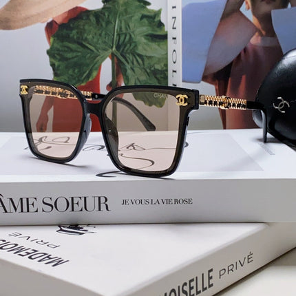 CHANEL 26S ROUNDED SQUARE FRAME IN ACETATE 404628