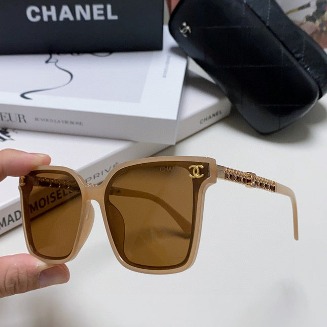 SQUARE SUNGLASSES 632884 IN BEIGE CLEAR ACETATE