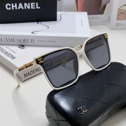 CHANEL 26S ROUNDED SQUARE FRAME IN ACETATE 404630