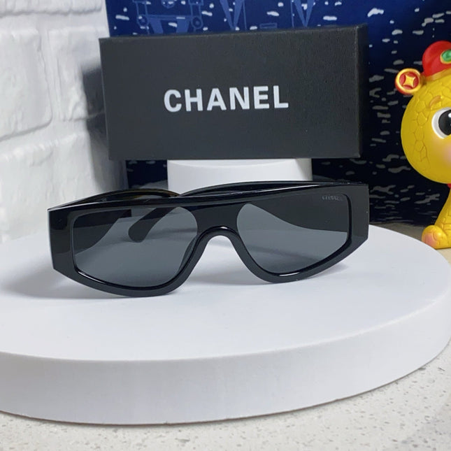 CHANEL 26S SHIELD FRAME IN ACETATE 417174
