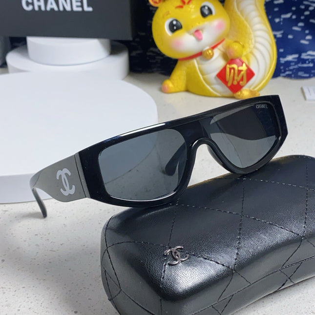 CHANEL 26S SHIELD FRAME IN ACETATE 417174
