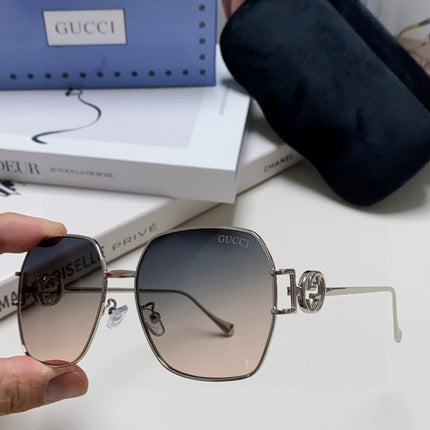 SQUARE FRAME SUNGLASSES 570217 IN METAL