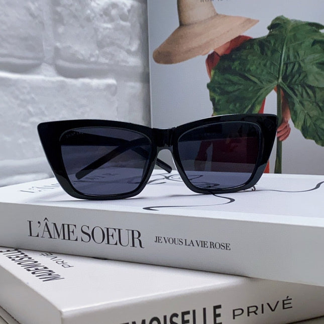YSL SUNGLASSES IN BLACK ACETATE 652594