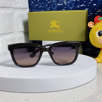 BURBERRY 26S SQUARE FRAME IN ACETATE 426334