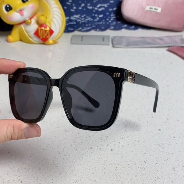 MIUMIU 26S SQUARE FRAME IN ACETATE 404652