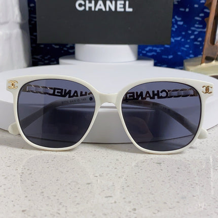 CHANEL 26S SQUARE FRAME IN ACETATE 403124
