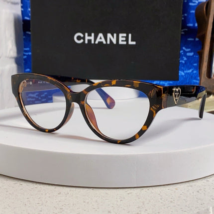 CHANEL 26S BUTTERFLY SHAPE IN ACETATE 417191