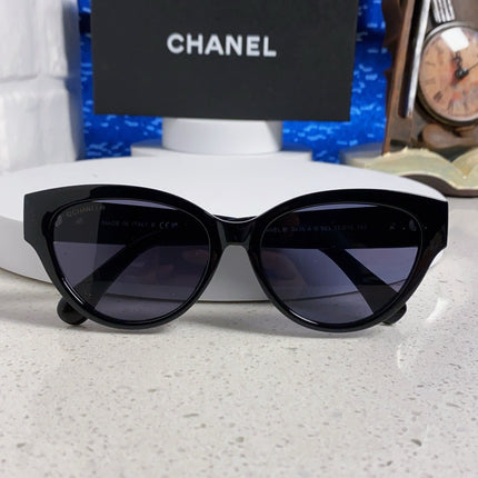 CHANEL 26S BUTTERFLY SHAPE IN ACETATE 417194