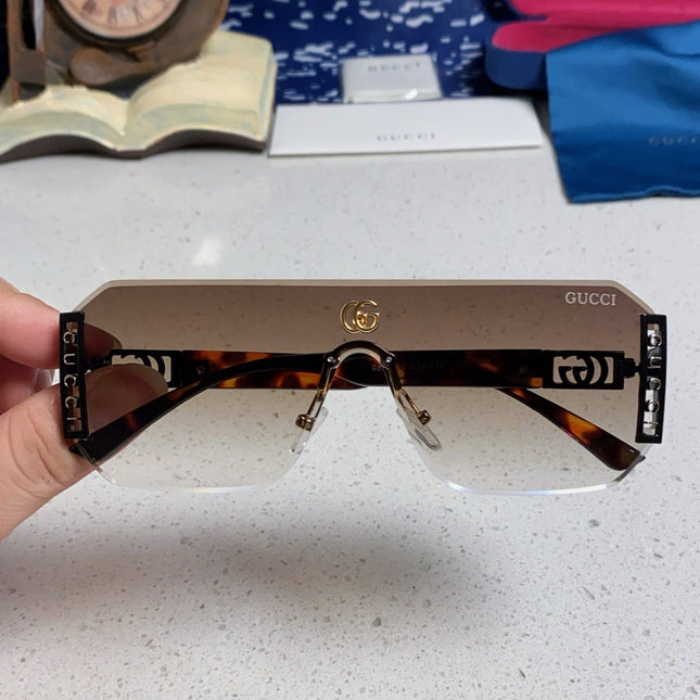 GUCCI 26S OVERSIZED SOLID FRAME IN ACETATE 420473