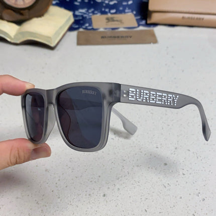 BURBERRY 26S SQUARE FRAME IN ACETATE 404734
