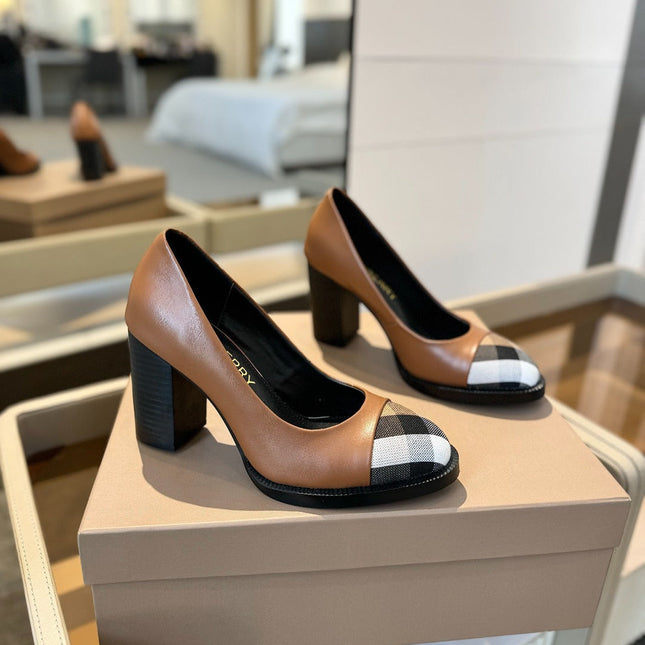 BURBERRY 26S HIGH HEELS 95 MM IN BROWN CALFSKIN