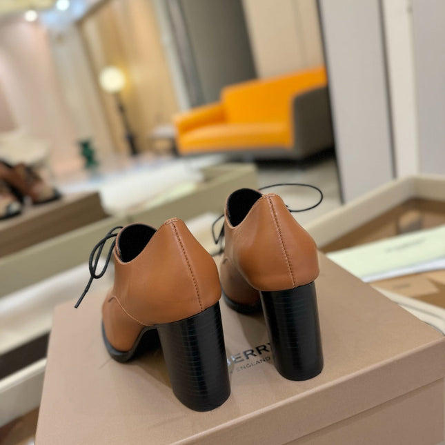 BURBERRY 26S LACE-UP HIGH HEELS 95 MM IN BROWN CALFSKIN