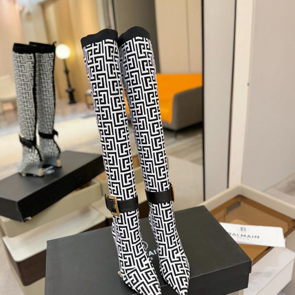 BALMAIN 26S HIGH-TOP BOOTS 75 MM IN BLACK AND WHITE FLYKNIT
