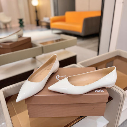 CHRISTIAN LOUBOUTIN 26S BALLERINA FLATS IN WHITE PATENT CALFSKIN
