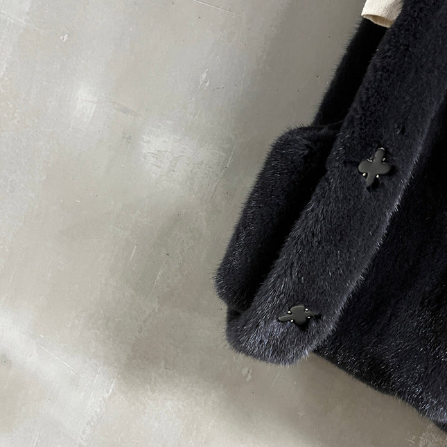 MIUMIU FUR VEST STYLE 683