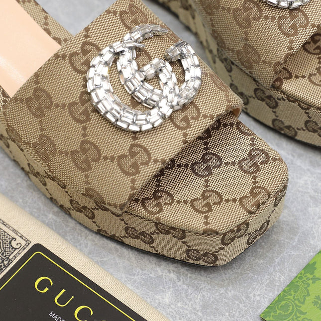 HIGH WEDGE PLATFORM WITH DOUBLE G IN CAMEL BEIGE CANVAS