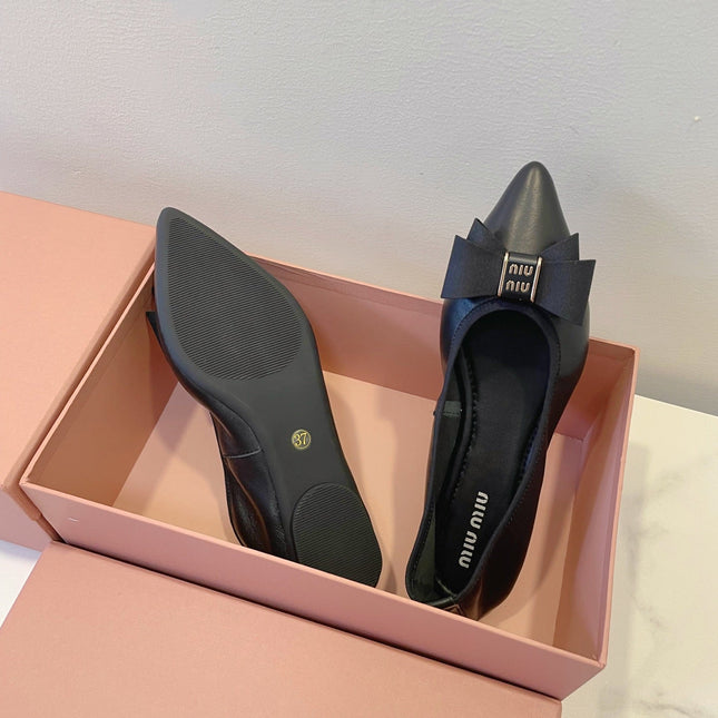 MIUMIU 26S BALLET FLATS IN BLACK CALFSKIN WITH BOW