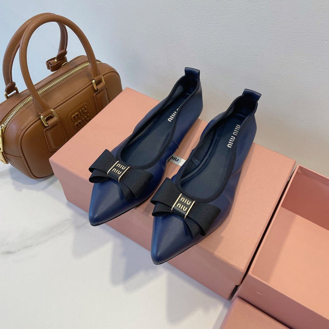 MIUMIU 26S BALLET FLATS IN NAVY BLUE CALFSKIN WITH BOW