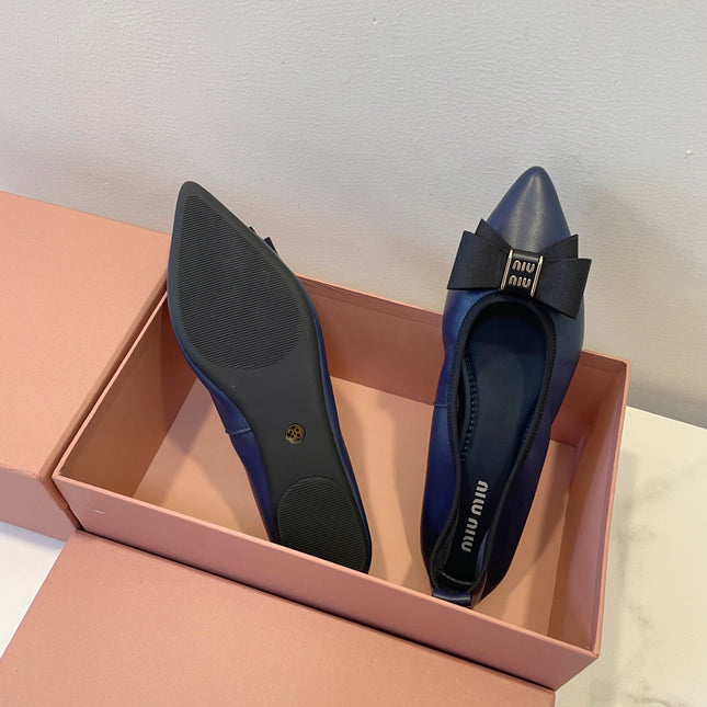 MIUMIU 26S BALLET FLATS IN NAVY BLUE CALFSKIN WITH BOW